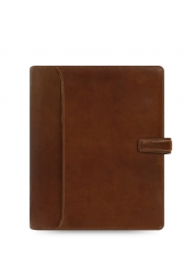 A heritage look blended with modern functionality and full of useful features. The Lockwood A5 organiser features a luxury full grain buffalo leather cover and has a lightly oiled, burnished finish which brings out multiple tones and textures.