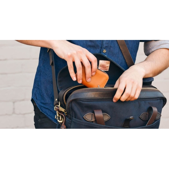 Puzdro na karty caramel BELLROY - 10