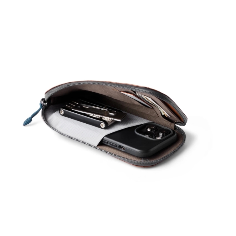 All-Conditions Puzdro na mobil bronze BELLROY - 7