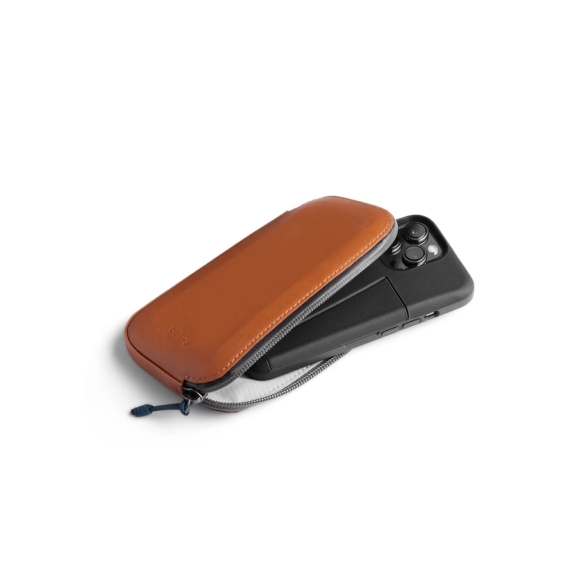 All-Conditions Phone Pocket bronze BELLROY - 8