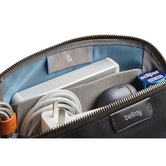 copy of Sling Mini Premium Ľadvinka black sand BELLROY - 8