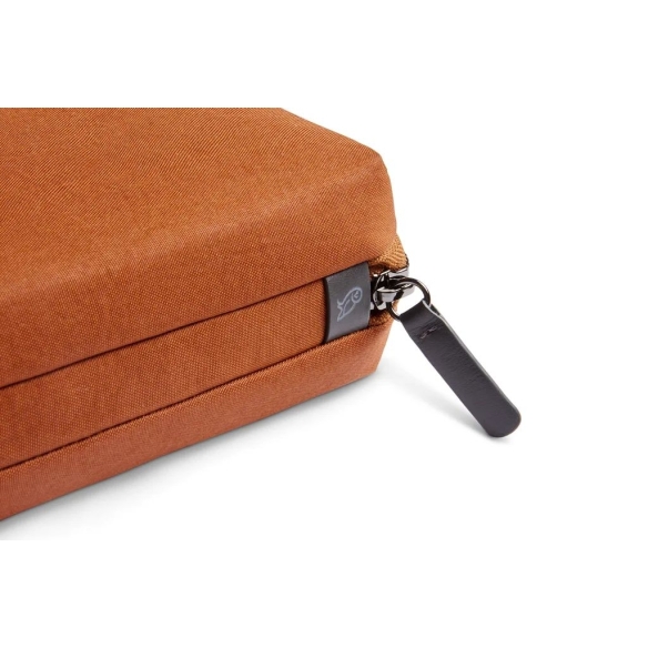 Tech Kit Multifunkčné puzdro bronze BELLROY - 7