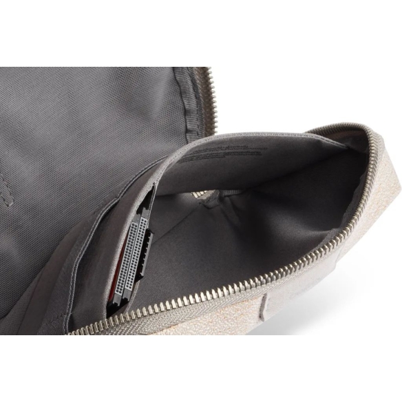 Tech Kit Compact saltbush BELLROY - 9