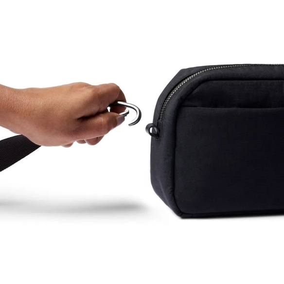copy of City Pouch Taška přes rameno bronzová BELLROY - 9