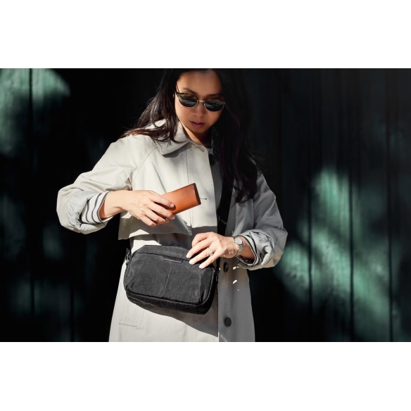 Tokyo Crossbody raven BELLROY - 16