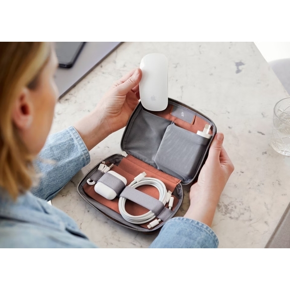 Tech Kit Kompakter Salzbusch BELLROY - 13