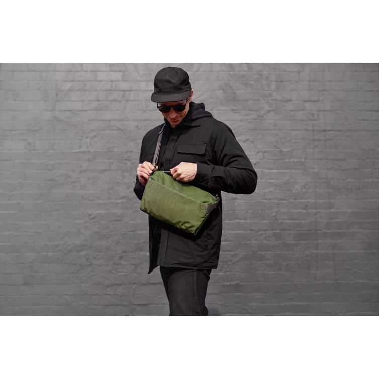 Venture Sling 9L ranger green BELLROY - 12