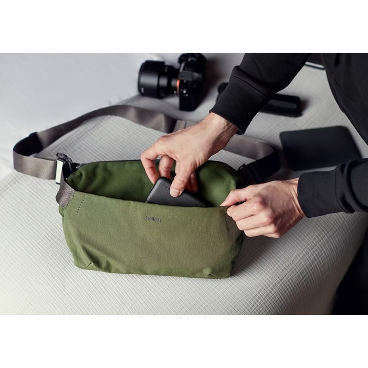 Venture Sling 9L ranger green BELLROY - 15