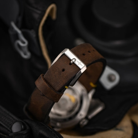 Neoteric Pilot Watch 161.565.46 DAVOSA - 4