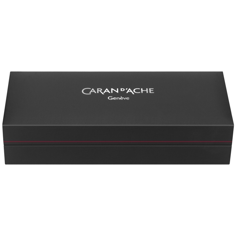 Léman Rouge Carmin Fountain Pen CARAN D'ACHE - 7