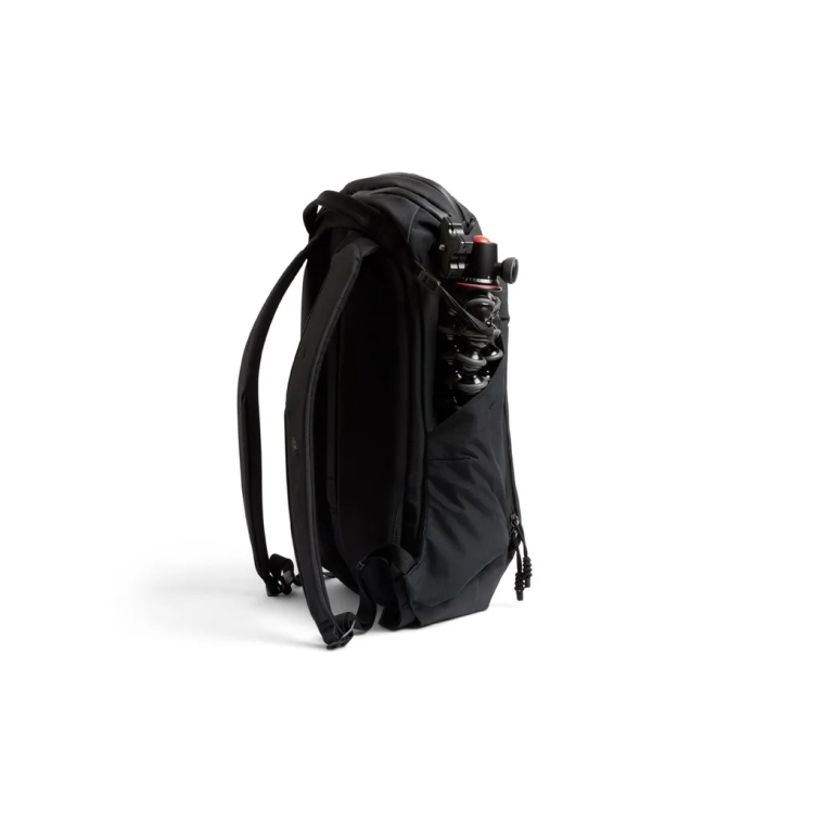 Belroy Venture Ready Pack 20L ブラック Bellroy Venture Ready Pack 20L Backpack Black | Exclusive Pen
