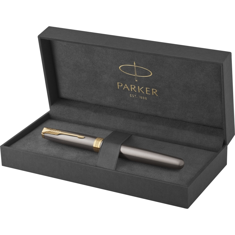 Sonnet Core Grey GT Fountain Pen Parker - 4