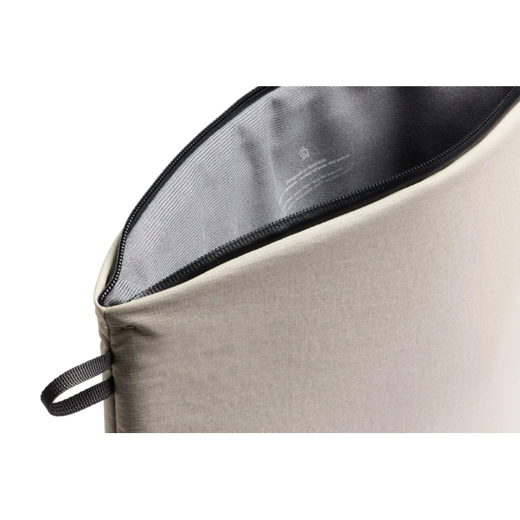 copy of Manicotto per laptop Lite da 16″ gesso Bellroy - 6