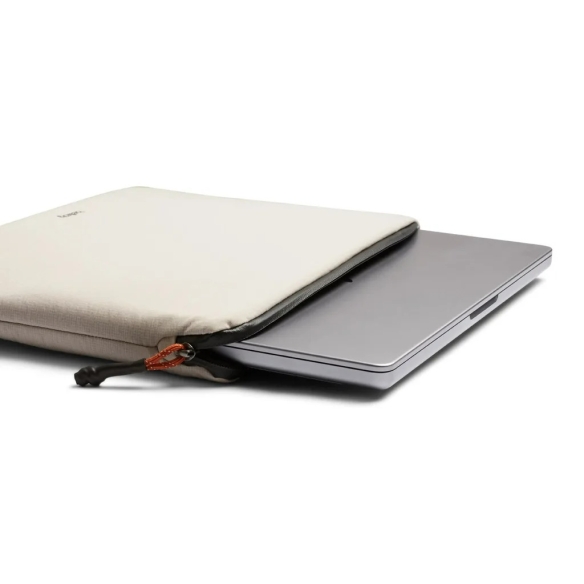 copy of Manicotto per laptop Lite da 16″ gesso Bellroy - 4