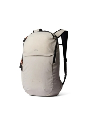 Say goodbye to the chaos in your backpack with the Lite Ready Pack Backpack ash. This ultra-light backpack from Australian brand Bellroy , made from durable ripstop, offers intuitive internal divisions and quick access to the most frequently used items. With its breathable padding on the back and availability in pleasant colors, this backpack is the perfect companion for everyday urban adventures.