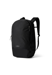 Fedezze fel a könnyed stílust és a praktikumot a Transit Workpack Pro 22L fekete színben. Ez a kompakt, vízálló hátizsák számos rekesszel büszkélkedhet, köztük egy párnázott szemüveggel pocket és egy gyorsan hozzáférhető oldalsó pocket, amely tökéletes a telefon vagy a pénztárca számára. A társadalmilag felelős B Corp tanúsítvánnyal rendelkező vállalat által készített Workpack Pro kivételes minőséget és hat év kiterjesztett garanciát garantál.