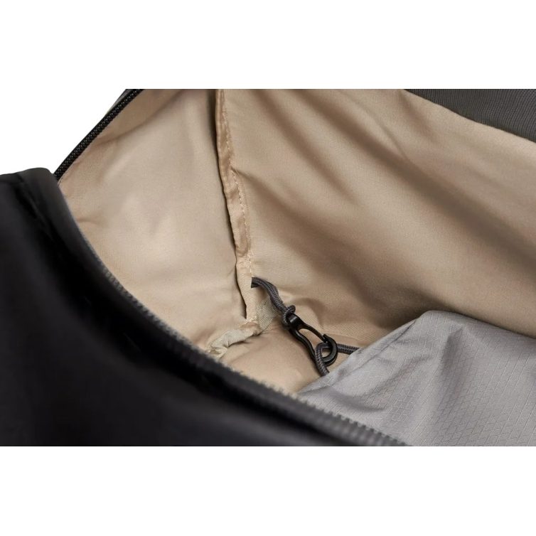 copy of Venture Duffel 55L bronze Bellroy - 11