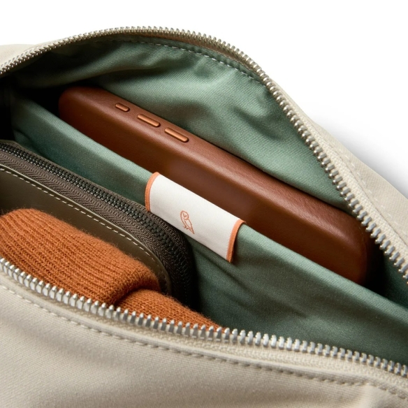 Classic Sling 5L Ľadvinka tahini Bellroy - 6