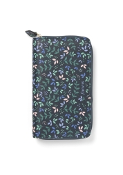 This Garden Compact Zip personal diary is the perfect combination of elegance and functionality. With its iconic floral design and practical wallet inside, it will accompany you wherever you need to go. RFID protection, a pen loop and high-quality paper are just some of its many features that will convince you that this is the right choice for you.