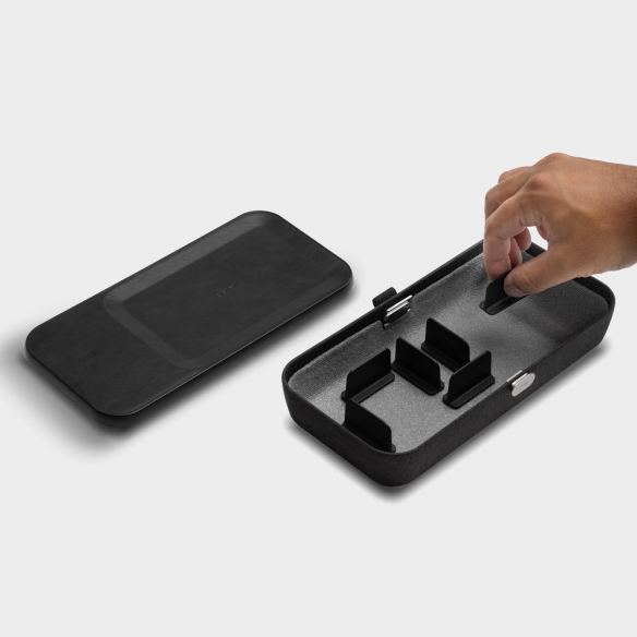 Nest V2 Puzdro a bezdrôtová nabíjačka black Orbitkey - 4