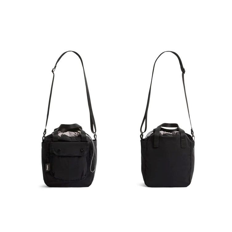 Cinch Bucket Bag Black women's backpack Bellroy - 2